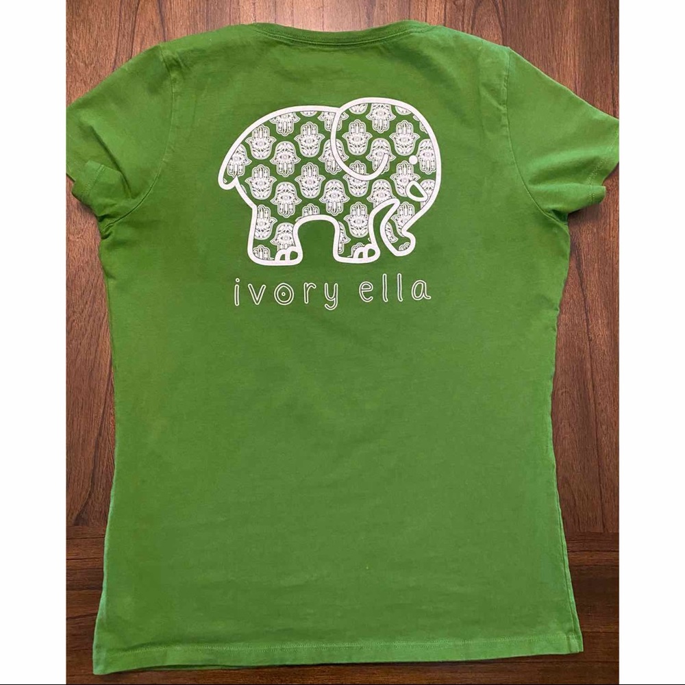 Ivory Ella Green Tee - Size Small